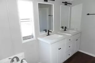 178 Valley Lake Ln, Springtown, TX 76082 - Photo 12