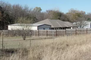 178 Valley Lake Ln, Springtown, TX 76082 - Photo 24