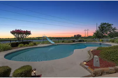 6800 Eastview Drive, Sachse, TX 75048 - Photo 4