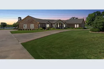 6800 Eastview Drive, Sachse, TX 75048 - Photo 2
