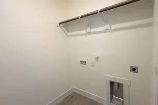 5707 Barkridge Dr, Granbury, TX 76048 - Photo 10