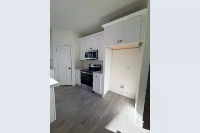 5707 Barkridge Drive, Granbury, TX 76048 - Photo 4