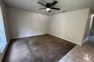 1400 W Laurel St, Sherman, TX 75092 - Photo 2