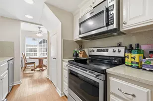 600 Bagby Ave, Waco, TX 76706 - Photo 8