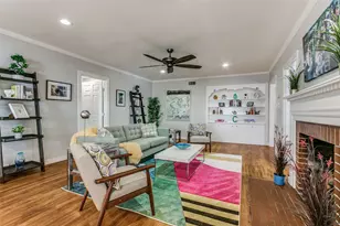 2010 N Locust St, Denton, TX 76209 - Photo 10