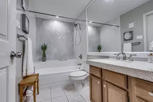 16301 Ledgemont Ln, Addison, TX 75001 - Photo 14