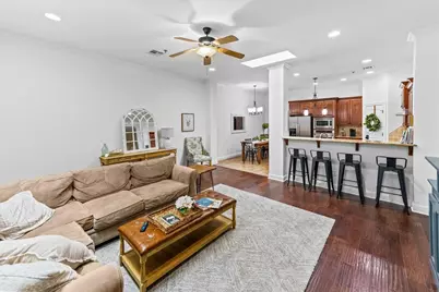 721 Austin Avenue #B, Waco, TX 76701 - Photo 4