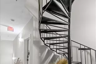 721 Austin Ave, Waco, TX 76701 - Photo 20