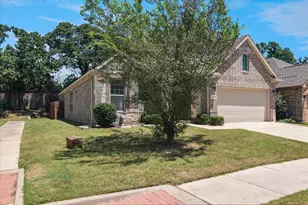 7401 Bishop Pine Rd, Denton, TX 76208 - Photo 2