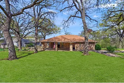 110 Eagleview Circle, Pottsboro, TX 75076 - Photo 1