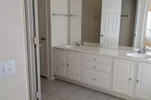 11500 Waterford Ln, Frisco, TX 75035 - Photo 10