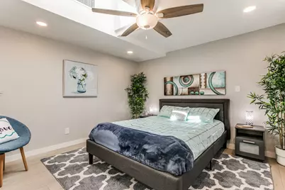 2012 N Locust Street, Denton, TX 76209 - Photo 16