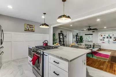 2012 N Locust Street, Denton, TX 76209 - Photo 8