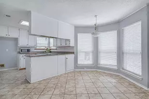 1109 Shady Hill Ln, Burleson, TX 76028 - Photo 8