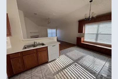 1008 Rock Springs Drive, Burleson, TX 76028 - Photo 6