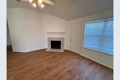 1008 Rock Springs Drive, Burleson, TX 76028 - Photo 4