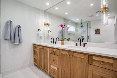 7220 Rustic Valley Drive, Dallas, TX 75248 - Photo 16