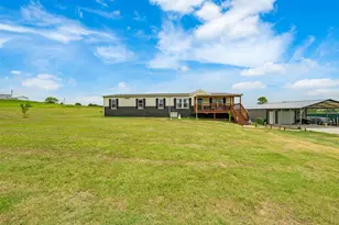 141 Kid Rd, Boyd, TX 76023 - Photo 4