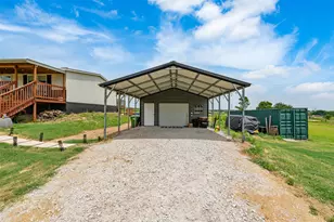 141 Kid Rd, Boyd, TX 76023 - Photo 6