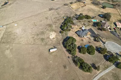 1917 Bentwater Parkway, Granbury, TX 76049 - Photo 26