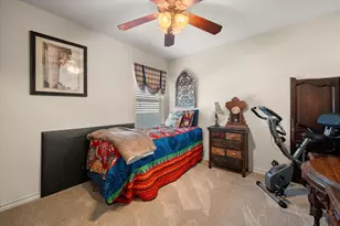 1917 Bentwater Pkwy, Granbury, TX 76049 - Photo 20