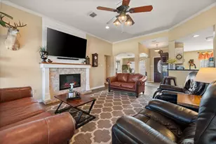 1917 Bentwater Pkwy, Granbury, TX 76049 - Photo 8