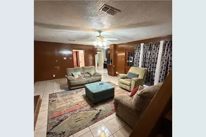 2438 Five Mile Circle, Dallas, TX 75233 - Photo 4