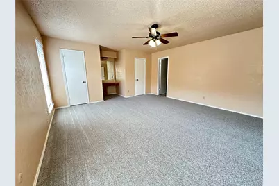 638 Grinnell Drive, Garland, TX 75043 - Photo 18