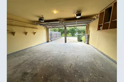 638 Grinnell Drive, Garland, TX 75043 - Photo 32