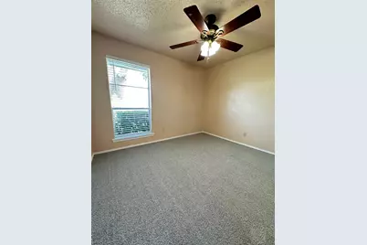 638 Grinnell Drive, Garland, TX 75043 - Photo 16