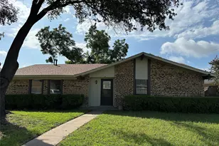 638 Grinnell Dr, Garland, TX 75043 - Photo 2