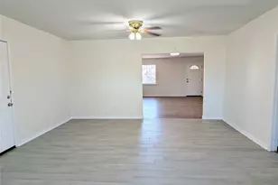 3051 Utah Ave, Dallas, TX 75216 - Photo 12