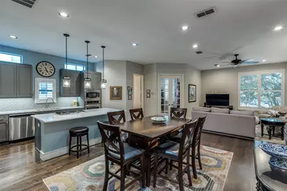 2111 Albany Street, Dallas, TX 75201 - Photo 14