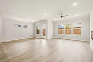 154 Lost Maples Wy, Waxahachie, TX 75165 - Photo 4