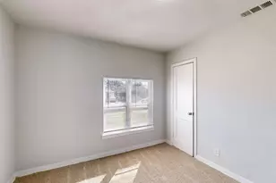 2667 Custer Dr, Dallas, TX 75216 - Photo 22