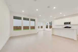 4755 Paynes Vly Dr, Ennis, TX 75119 - Photo 4