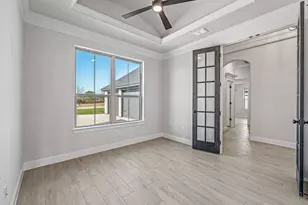 2160 Middlewood Cir, Granbury, TX 76049 - Photo 8