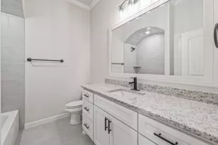 2160 Middlewood Cir, Granbury, TX 76049 - Photo 26