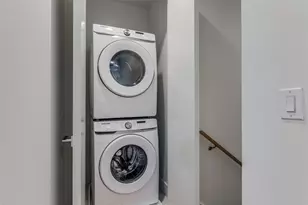 4426 Cabell Dr, Dallas, TX 75204 - Photo 14