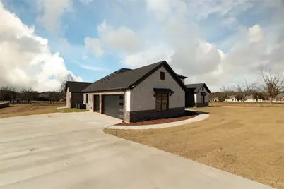 544 High Tower Lane, Granbury, TX 76049 - Photo 22