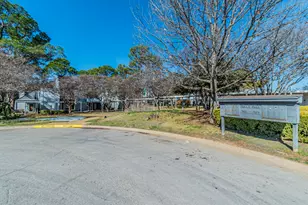 408 Hollyhill Ln, Denton, TX 76205 - Photo 30