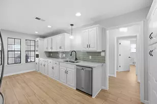 205 Rock Springs Ct, Waxahachie, TX 75165 - Photo 16