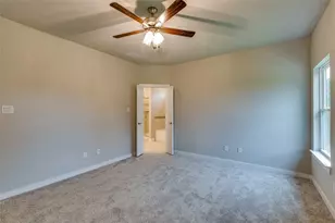 602 Kyle Dr, Tioga, TX 76271 - Photo 18