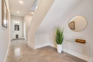 1419 Hubert St, Dallas, TX 75206 - Photo 4