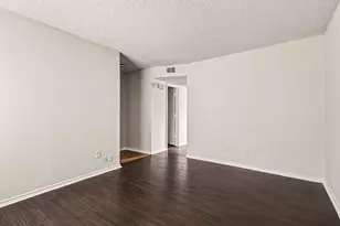 8005 Rothington Rd, Dallas, TX 75227 - Photo 22