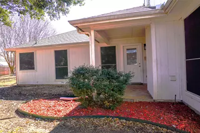 1045 Blueberry Court, Crowley, TX 76036 - Photo 34