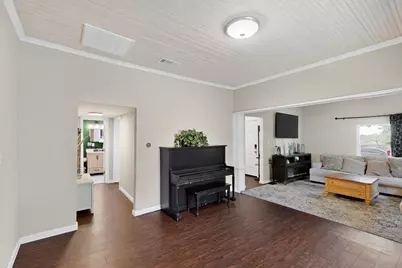 504 Jefferson Street, Hillsboro, TX 76645 - Photo 10