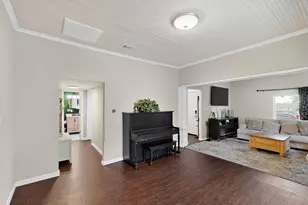 504 Jefferson St, Hillsboro, TX 76645 - Photo 10