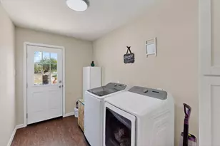 504 Jefferson St, Hillsboro, TX 76645 - Photo 18