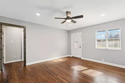 902 Turner Street, Cleburne, TX 76033 - Photo 8